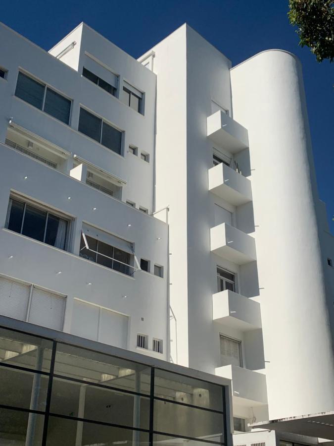 Elegant Studio Et Parking Dans Batiment Historique Saint Tropez Exteriér fotografie