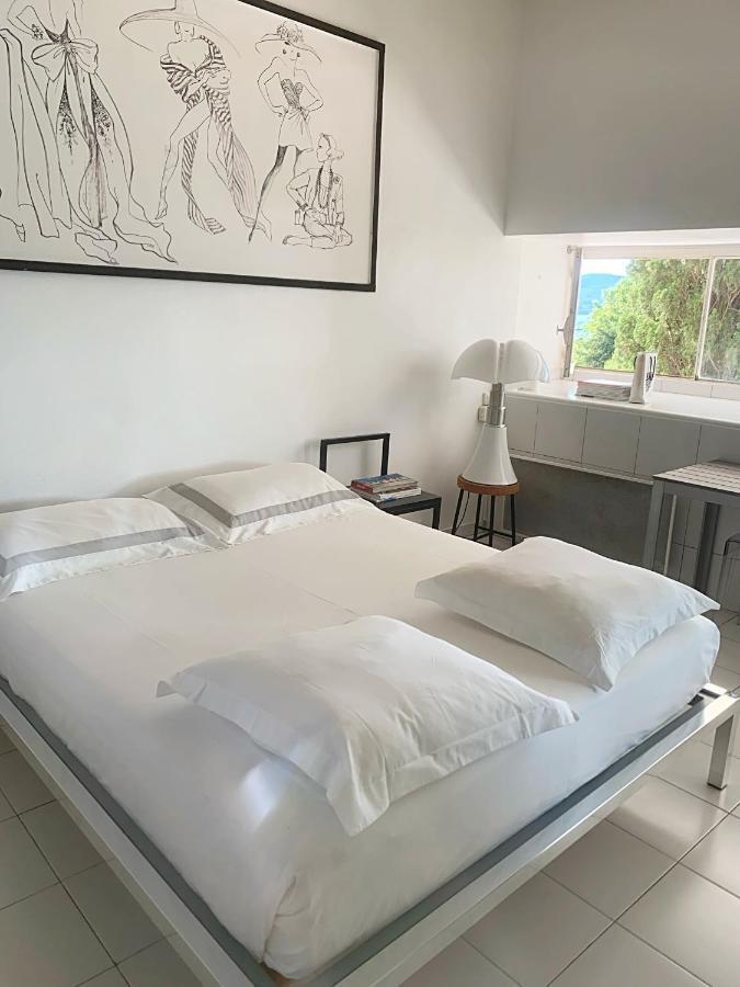 Elegant Studio Et Parking Dans Batiment Historique Saint Tropez Exteriér fotografie
